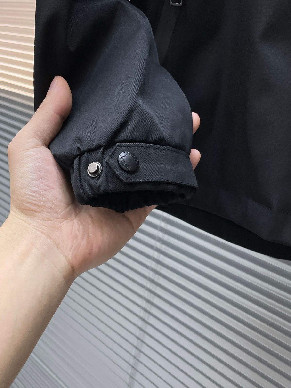 【新品】MONCLER （モンクレール） ナイロンジャケット ブラック｜本日限定特価｜新品未使用