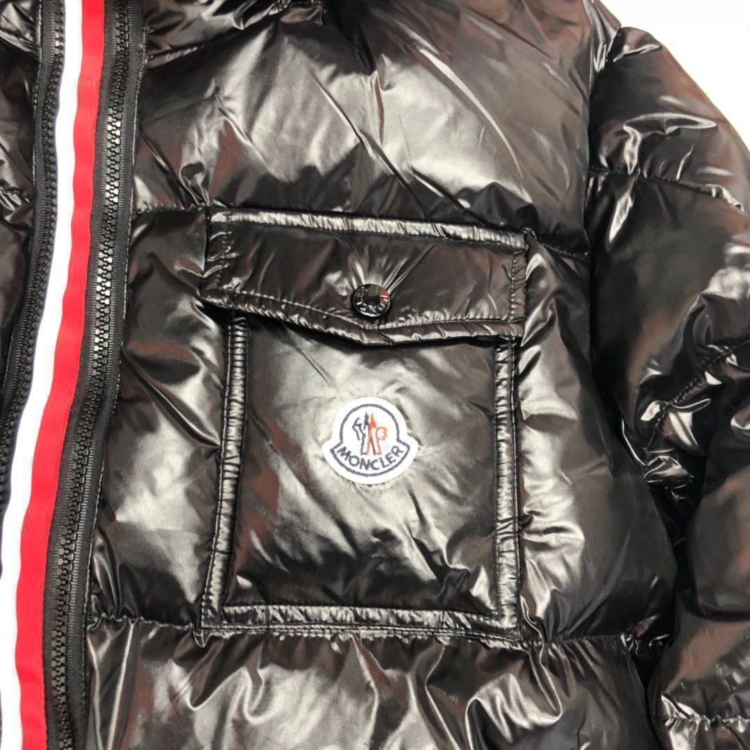 MONCLERモンクレール　ダウンジャケット ブラック｜本日限定特価｜新品未使用