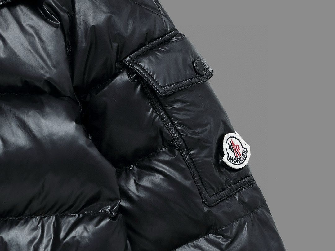 MONCLER （モンクレール）ダウンジャケット｜本日限定特価｜新品未使用