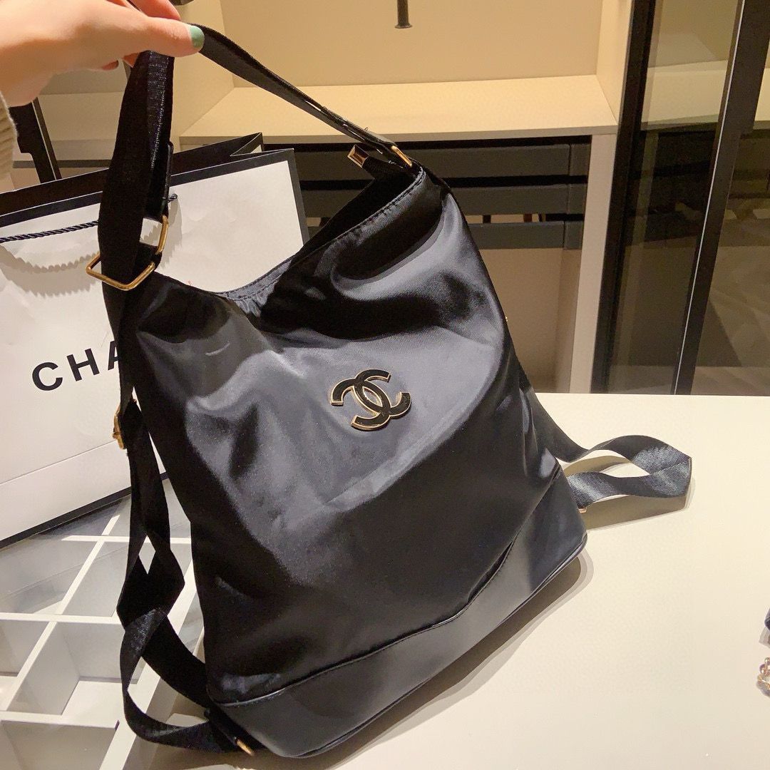 【今日特価】Chanel X50 3点セット, チェーンバッグ＆バックパック＆ウォレット, 超お得なセット！ [本日特価|新品未使用品]