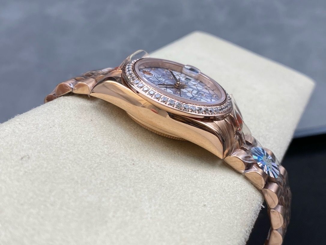ご購入大歓迎です ROLEX未使用です ダイヤモンドリングの女性用腕時計です 自動巻き|本日限定特価|新品未使用 ご購入大歓迎です ROLEX未使用です ダイヤモンドリングの女性用腕時計です 自動巻き|本日限定特価|新品未使用