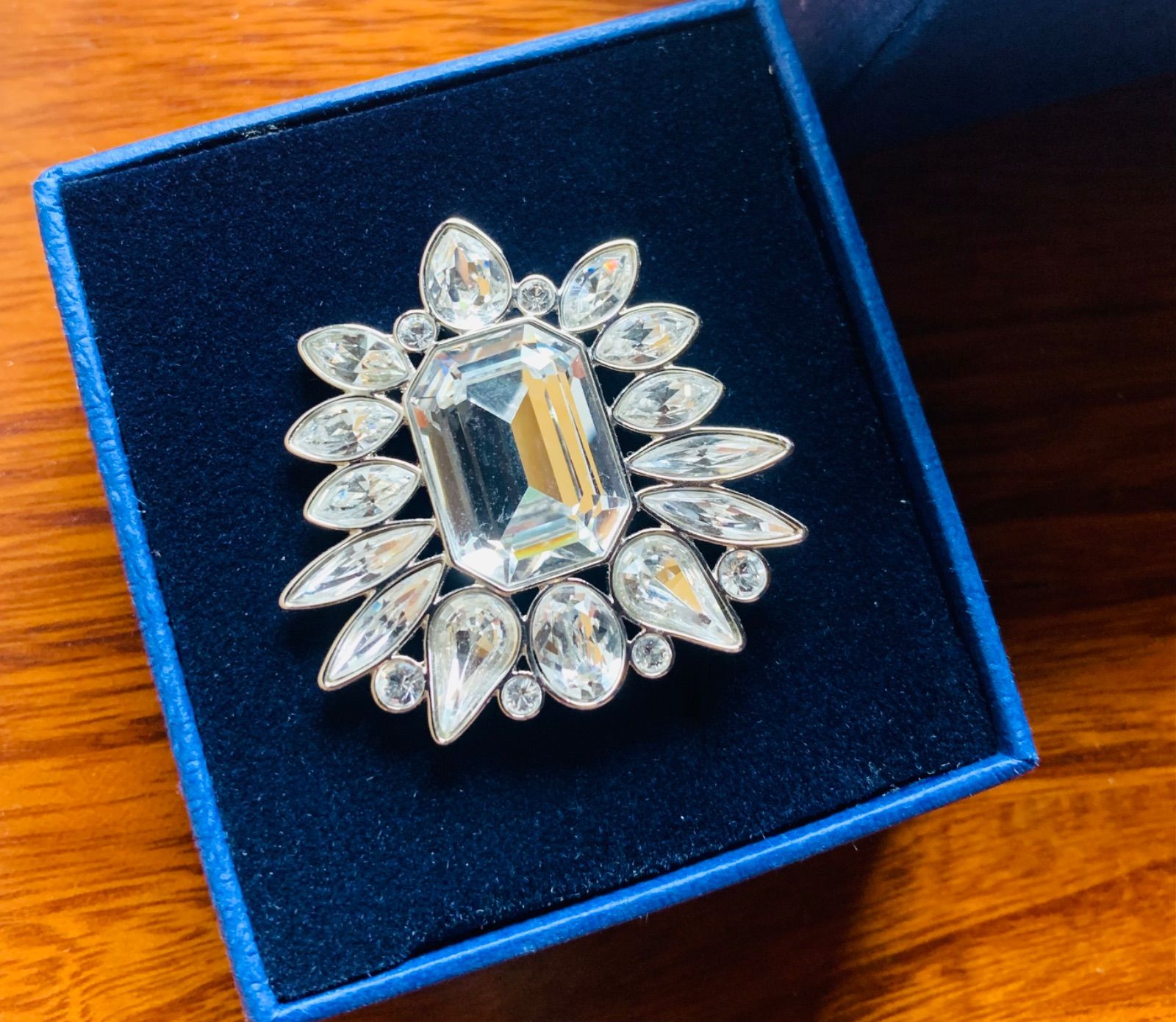 スワロフスキー Swarovski 大粒 リング 58号