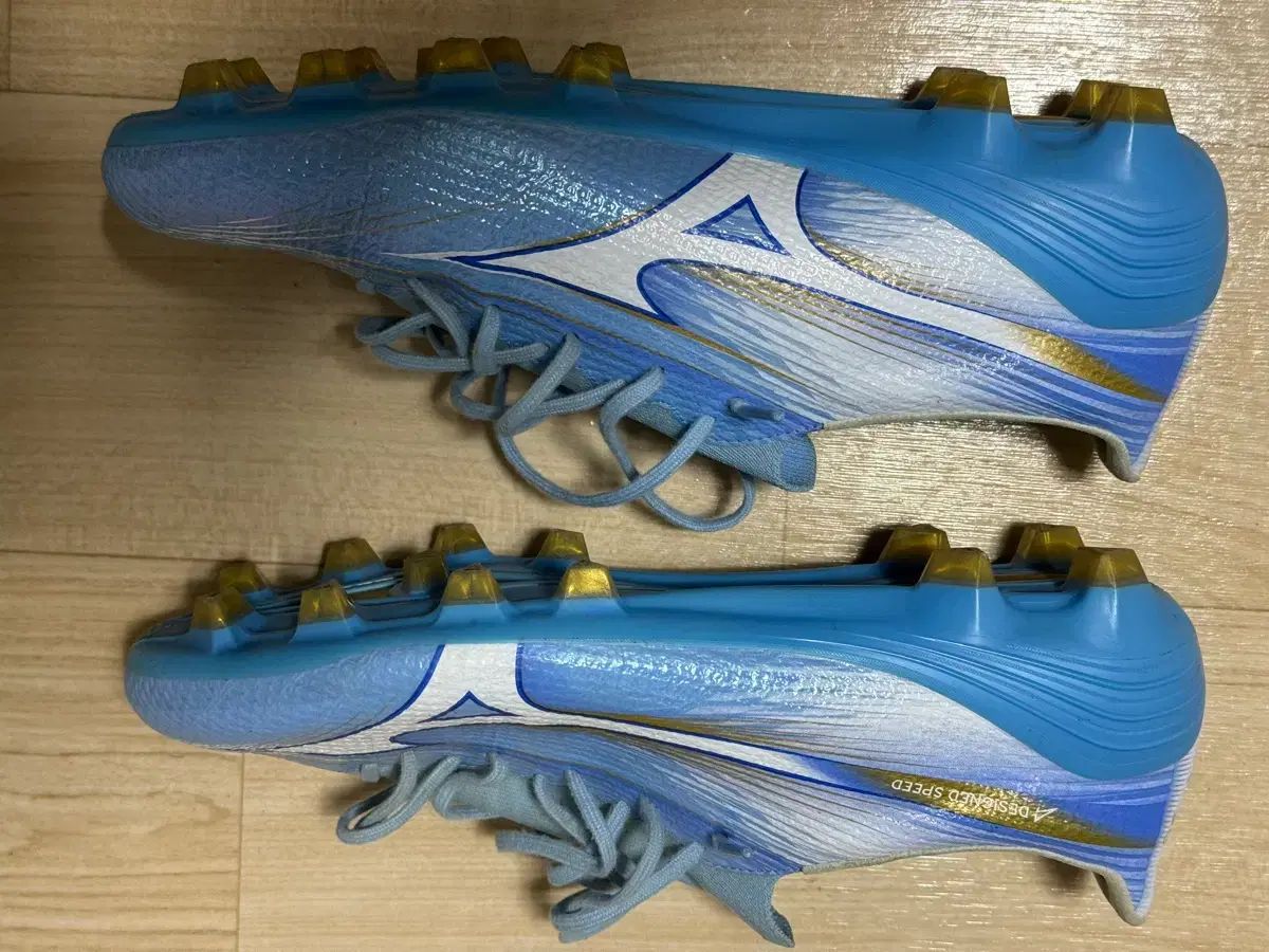 ミズノ アルファ JAPAN サッカーシューズ 270