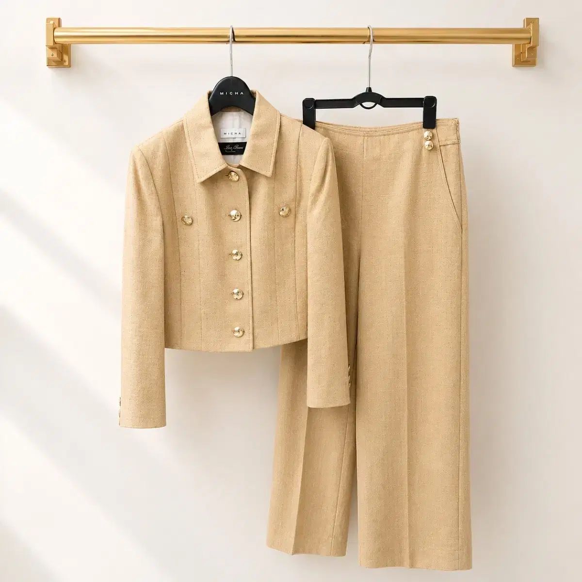 ミシャ ジャケット スラックス セットアップ ベージュ 55,346円