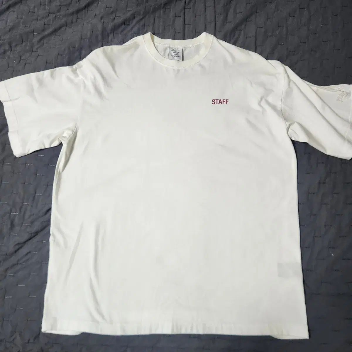 VETEMENTS ヴェトモン スタッフ 半袖Tシャツ