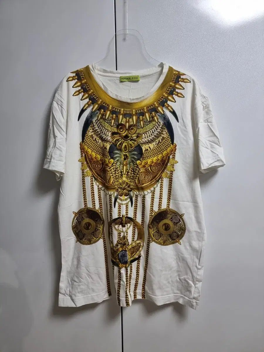ヴェルサーチェ バロック ムーン Tシャツ