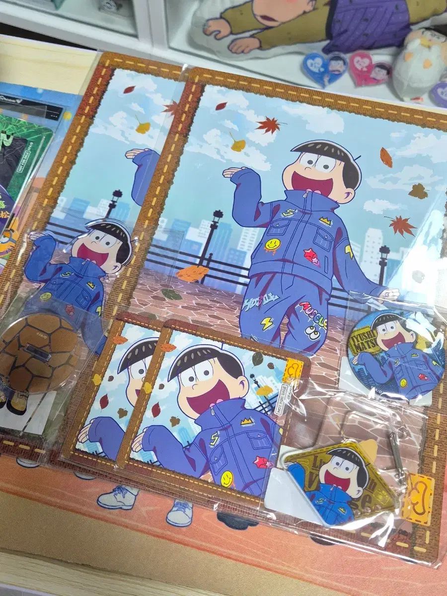 おそ松さん ウェブクジ 24탄 じゅしまつ アクリル スタンド カラビナ 缶バッジ パネル