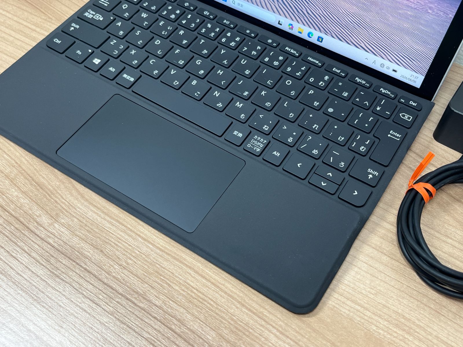 極美品LTE Surface Go 2 8GB Win11 Office2024 - メルカリ
