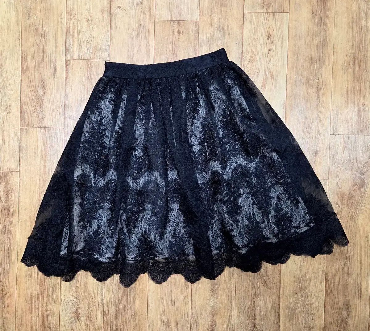 サテン(SATIN) レーススカート 66 新品