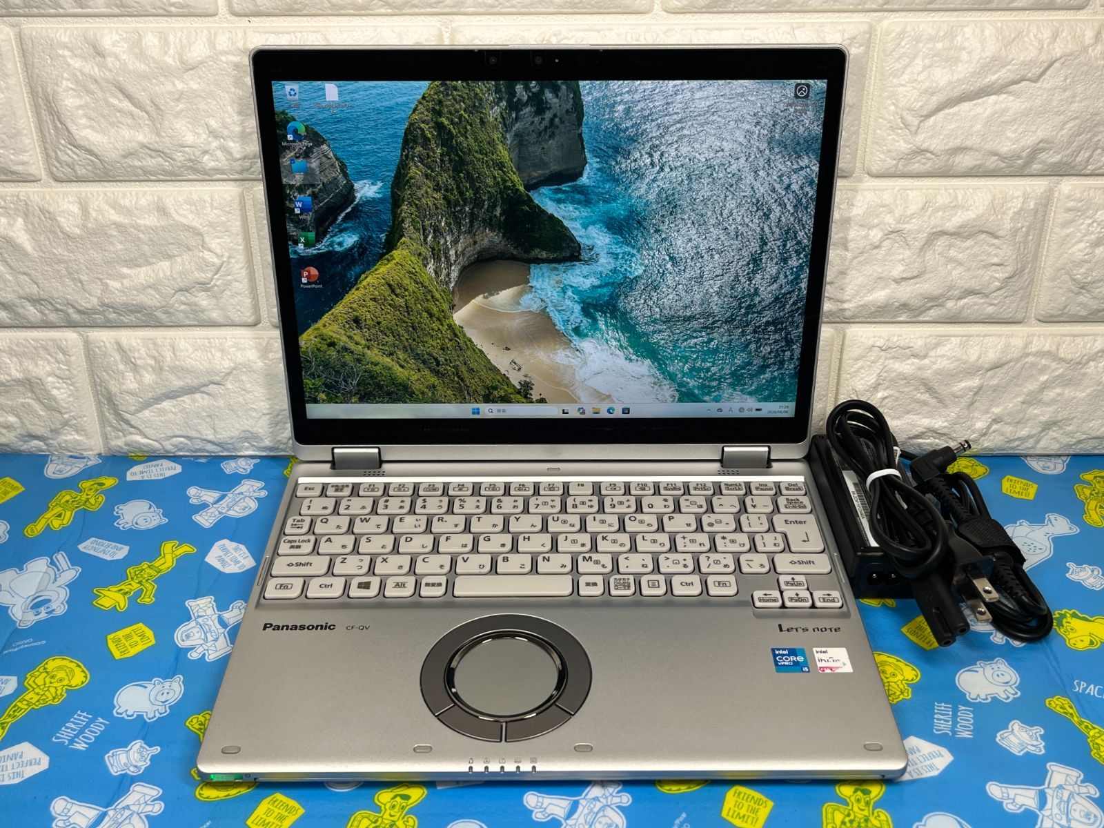 16GB レッツノート CF-QV1 12.0型 WQXGA 2in1 良品