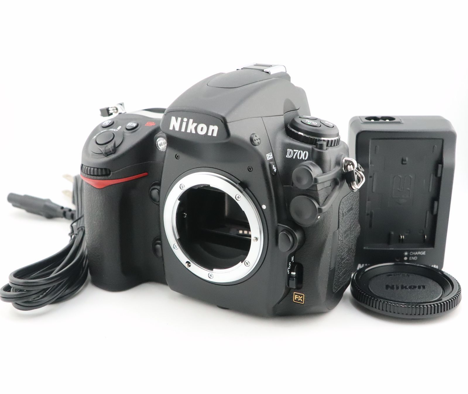 ★極上品★ショット数239回★ニコン NIKON D700 ボディ充電器付﻿★　W0534＃5072