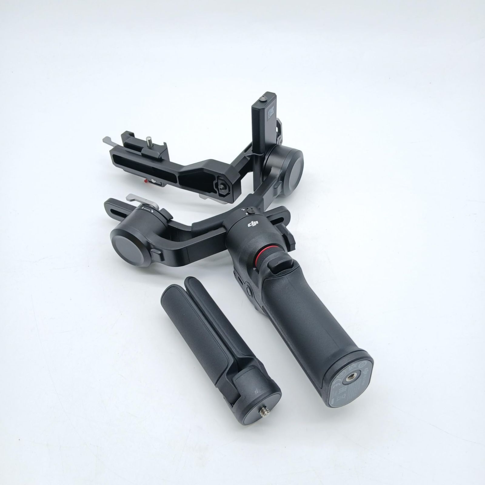 No.6073 DJI RS 3 Mini 3軸ジンバル軽量スタビライザー ビデオカメラサポート(Canon/Sony/Panasonic/Nikon/Fujifilm向け) ジンバルカメラ 積載量（試験値）2 kg Bluetoothシャッター制御