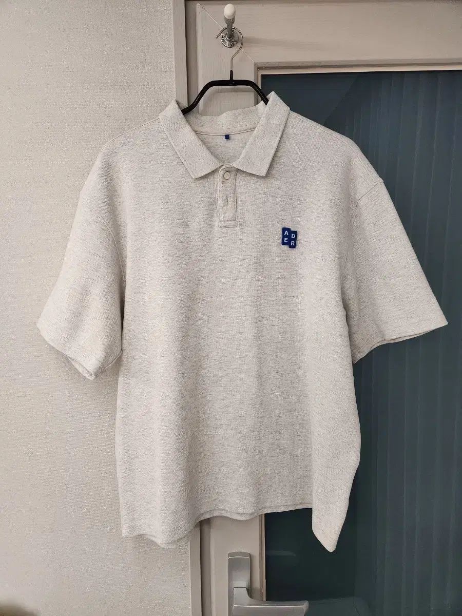 ADER ERROR SIGNIFICANT TAG ポロ Tシャツ (オートミール XL)