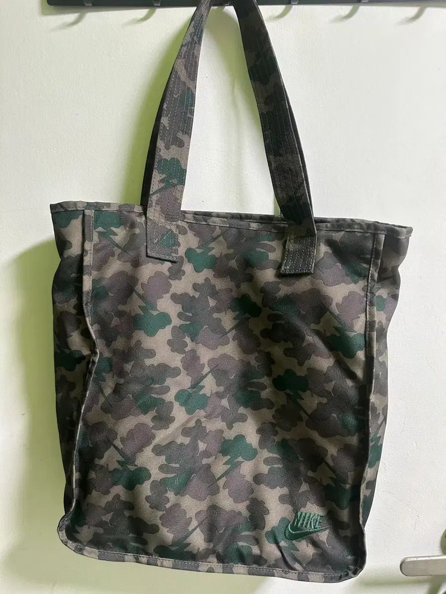 ヴィンテージ必須アイテム NIKE カモフラージュ トートバッグ