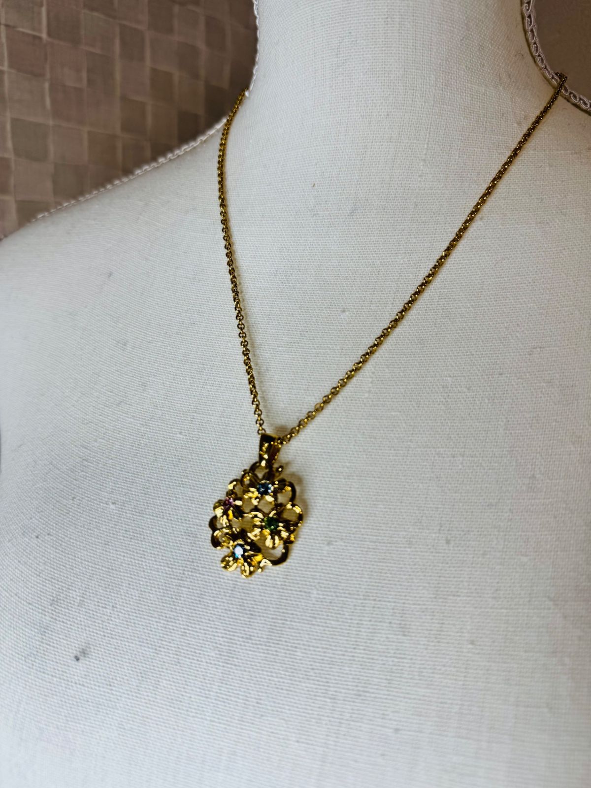 【超美品】Yves Saint-Laurent イヴサンローラン カラー ストーン ヴィンテージ チェーン ネックレス　　P2807