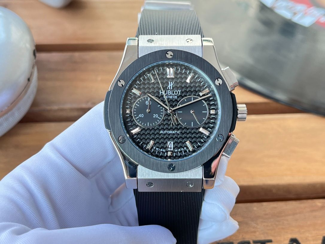 新品 HUBLOT腕時計 未使用 ｜本日限定特価｜新品未使用