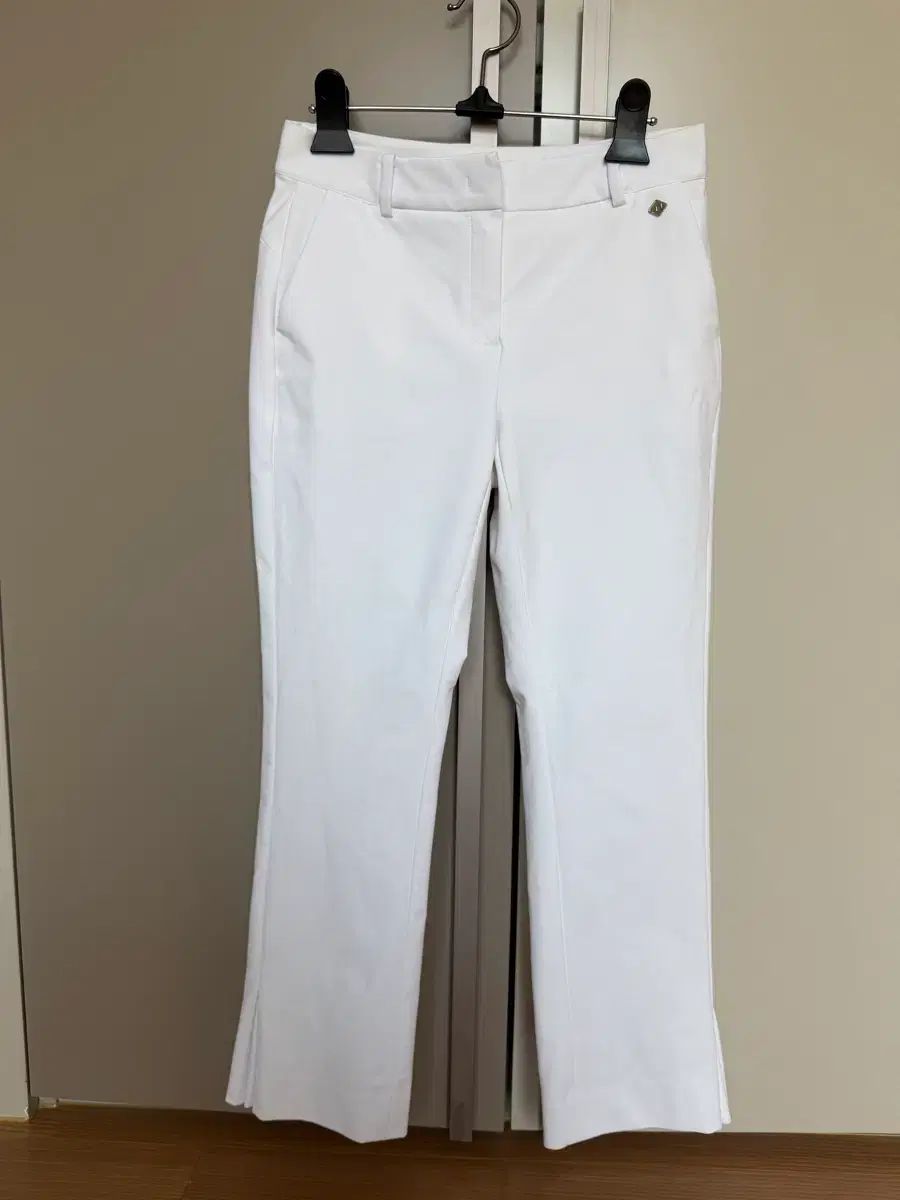 正規品 J.LINDEBERG(J.リンドバーグ) レディースゴルフパンツ