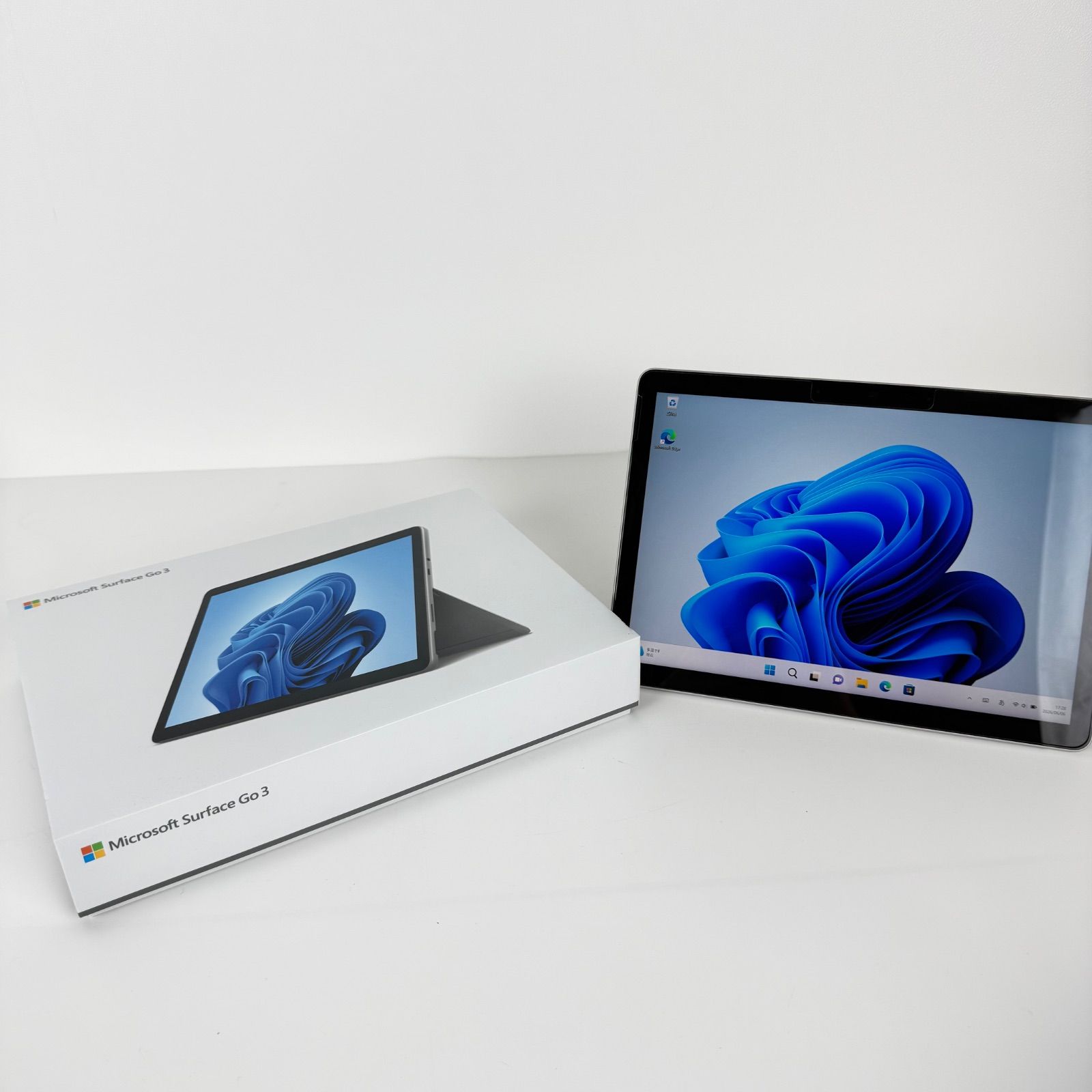 Microsoft surfacego3 1901 8GB SSD128GB