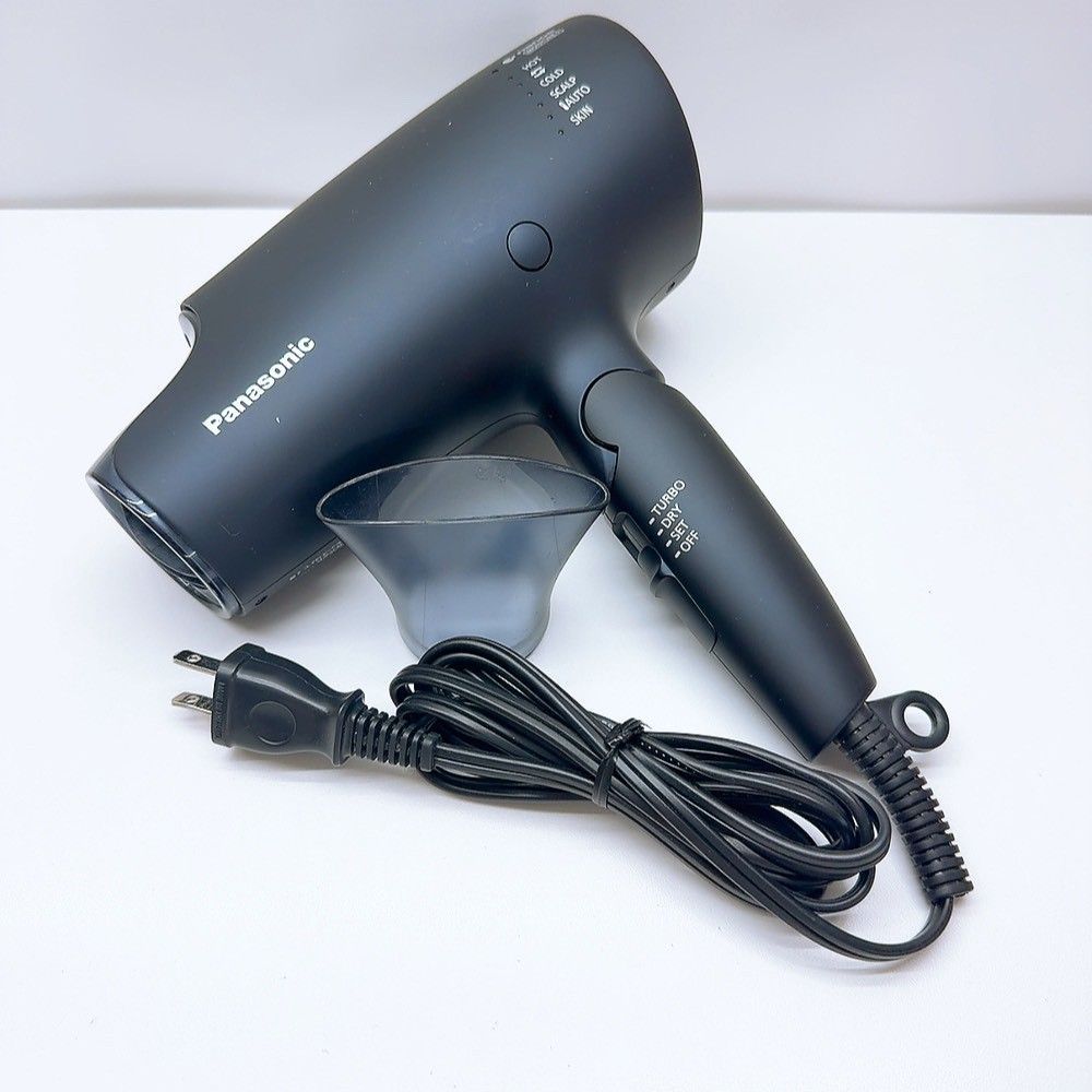 ほぼ未使用》 Panasonic ナノケア ドライヤー EH-NA0G ほぼ未使用 