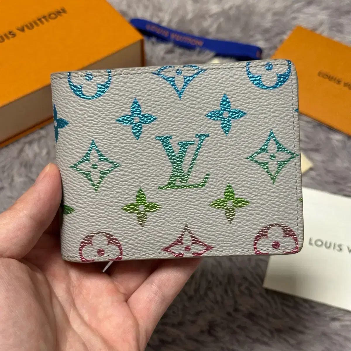 フルセット Louis Vuitton ルイヴィトン エクリプス マルチカラー MULTI MULTIPLIER ウォレット 二つ折り財布