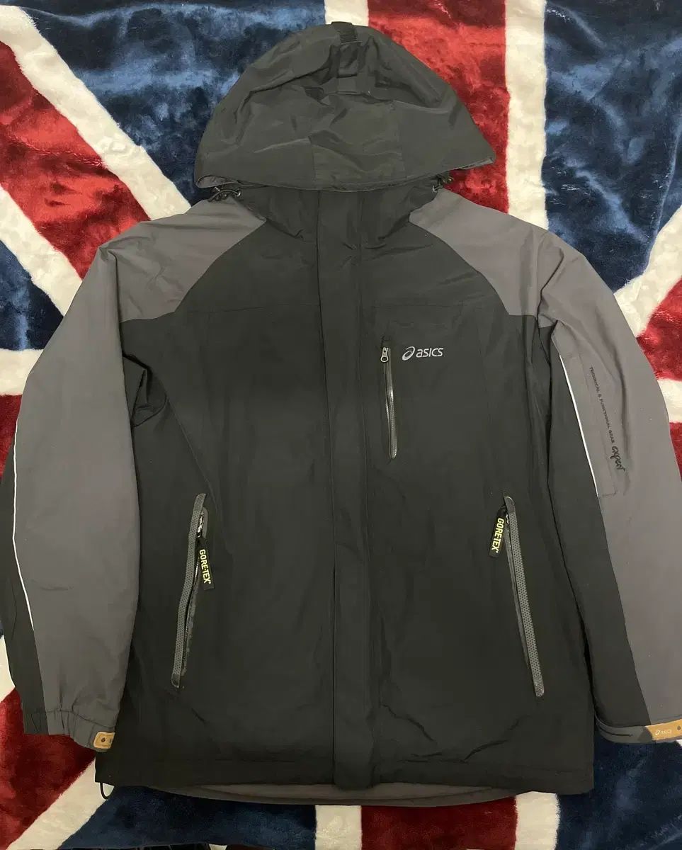 アシックス ゴアテックス ジャケット 95