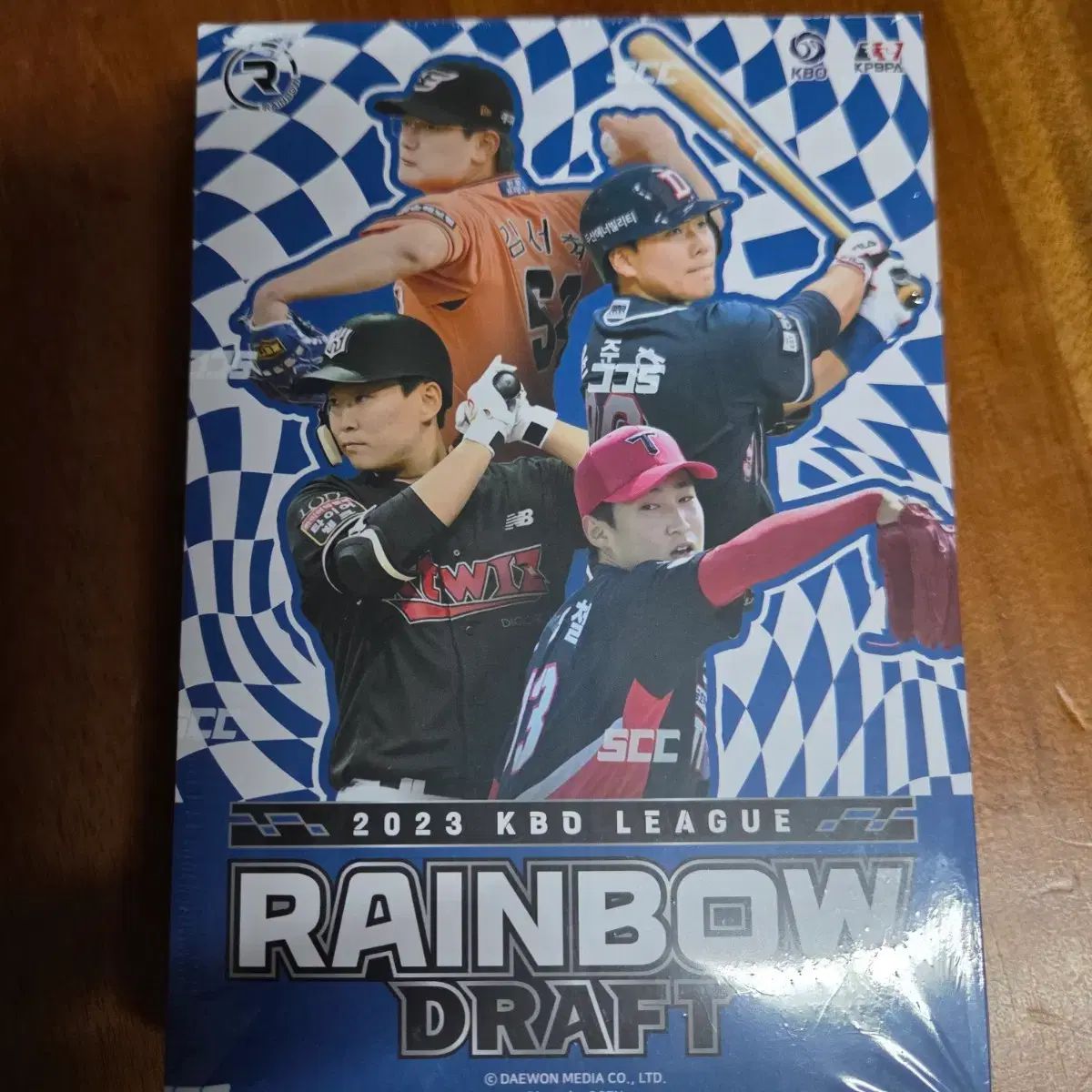 2023 KBO レインボー カードボックス 出品