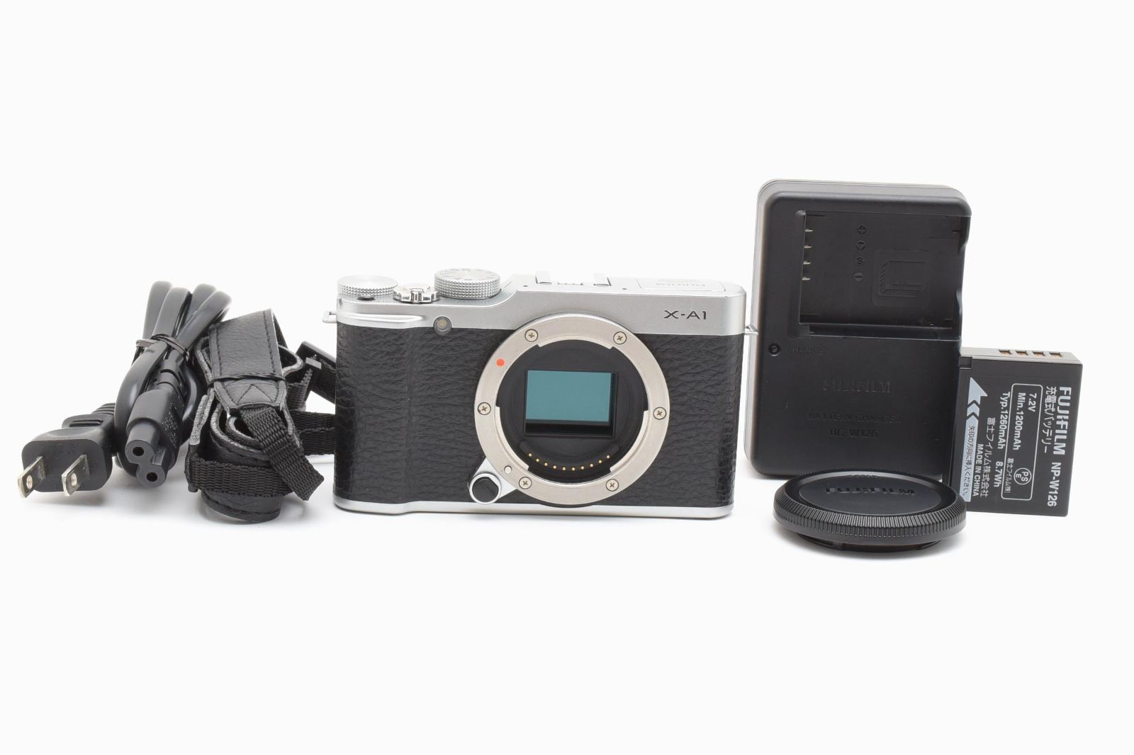 ★美品★ FUJIFILM フジフィルム X-A1 ボディ ミラーレス一眼 #K942