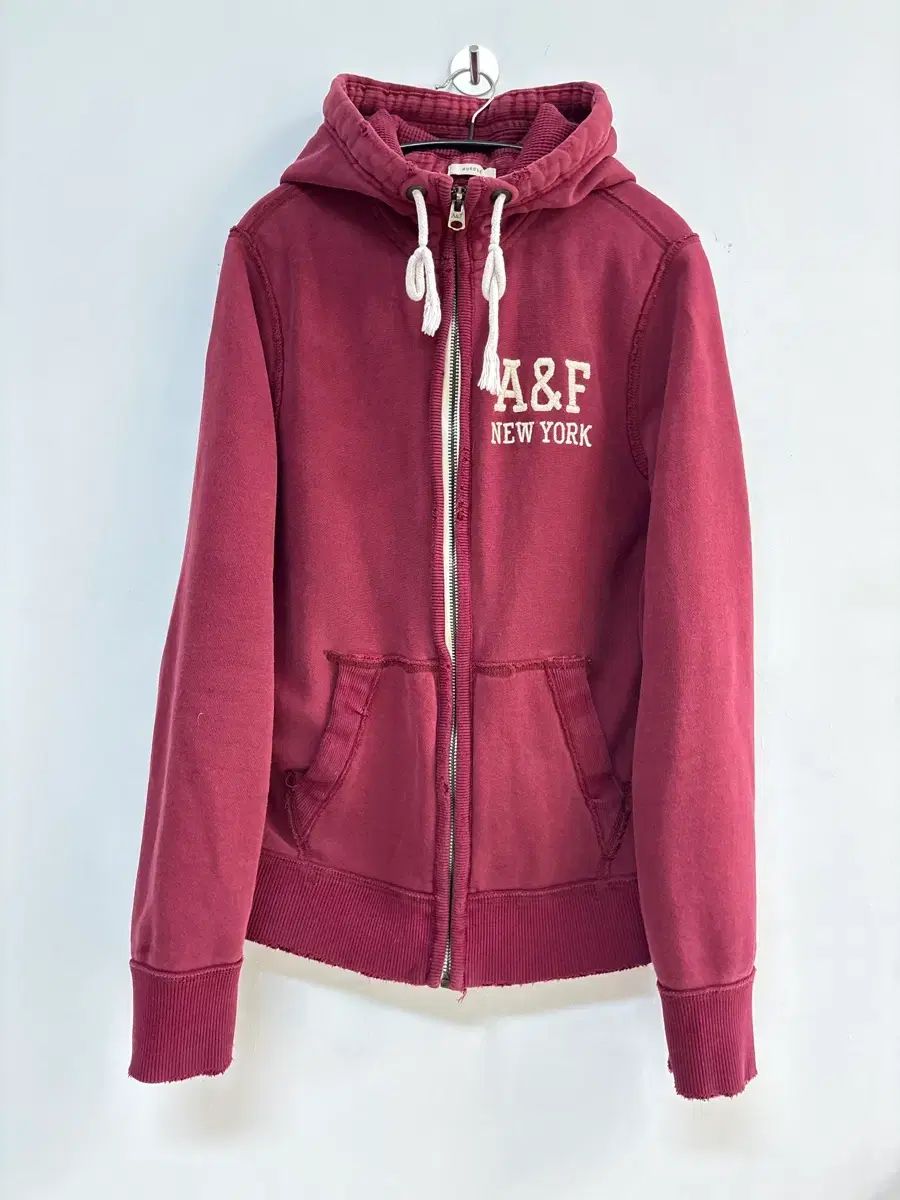 Abercrombie アバクロンビー バーガンディ WHO ジップアップ 色 カラー感 異常 注意