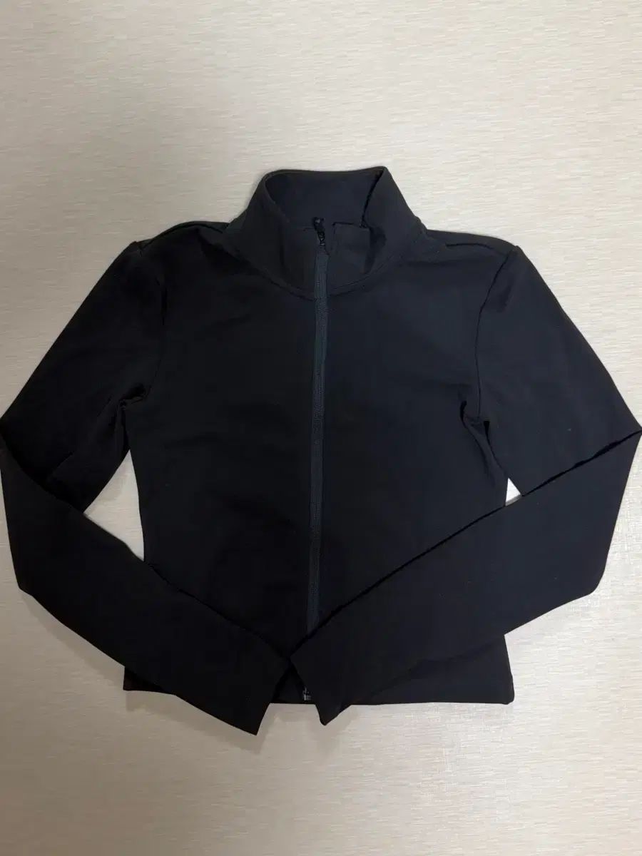 H&M ジャージ