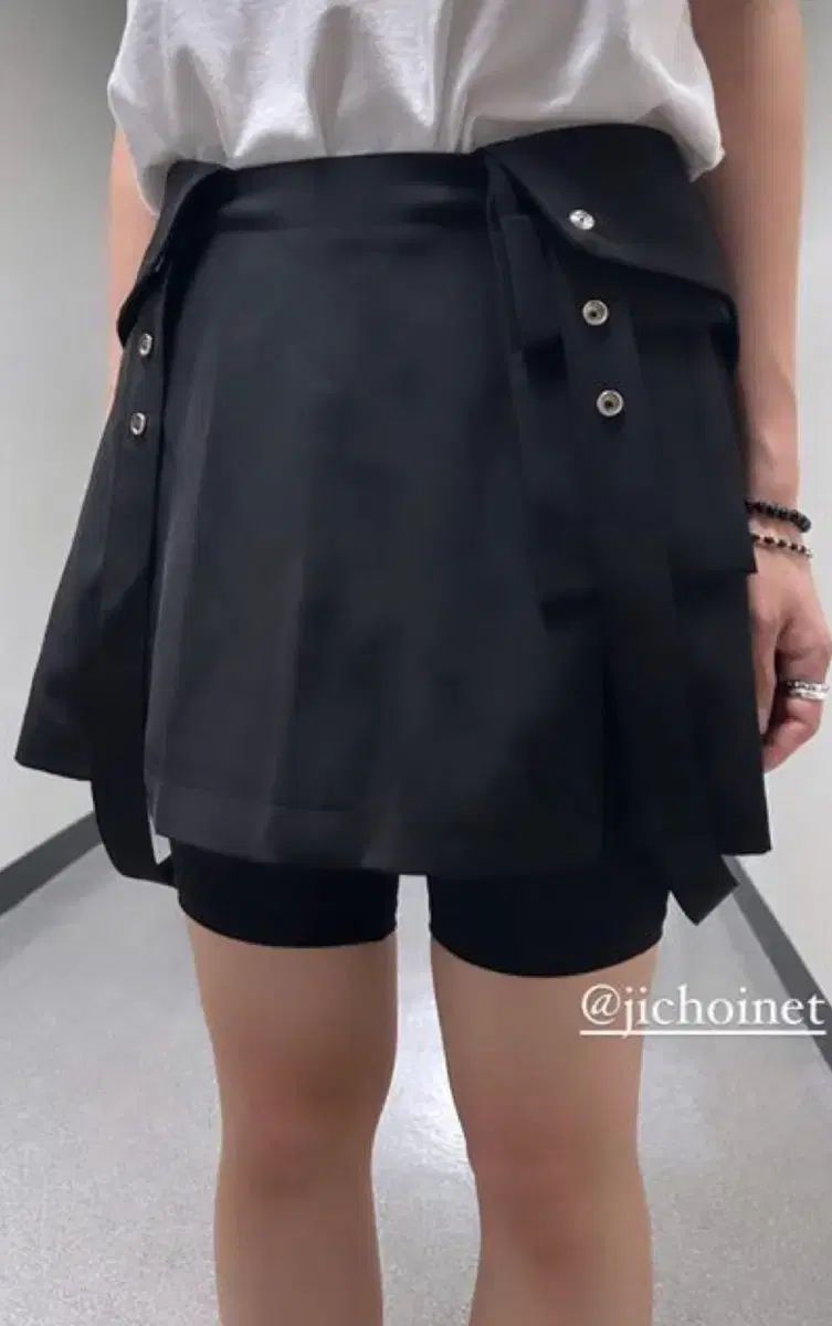 JiCHOI (ジチョイ) SS23 ブレイシスマイクロミニスカート サイズ2