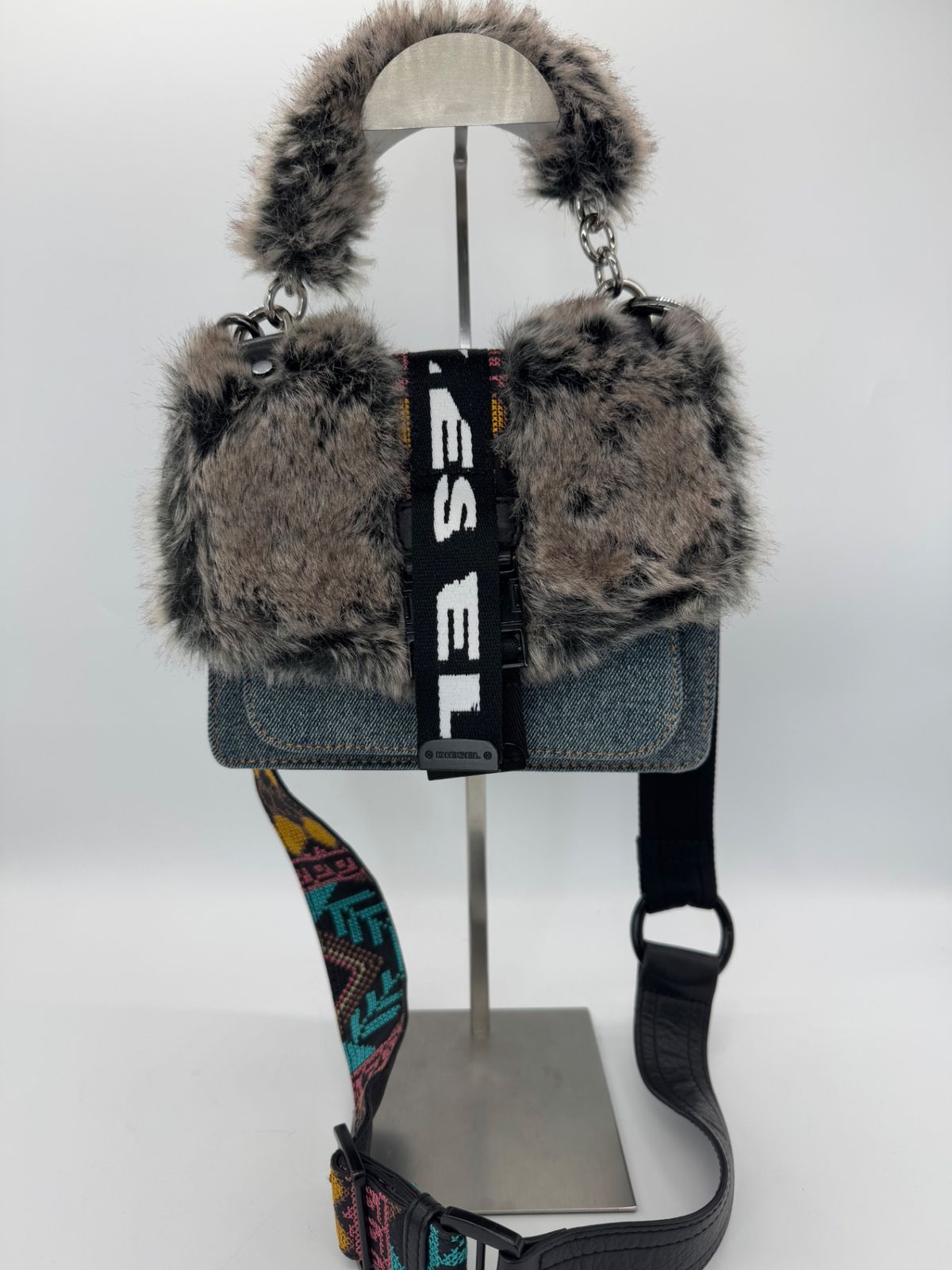 【美品】 DIESEL ディーゼル デニム ファー 2WAY ハンドバッグ P1871