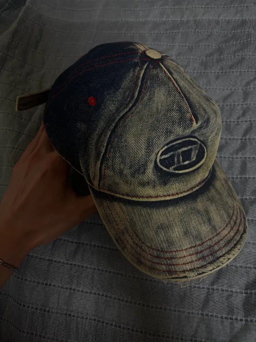 DIESEL セイモン ブルー 2サイズ