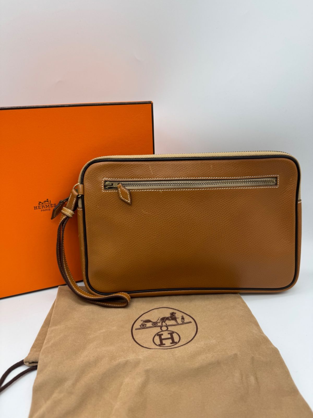 【良品】 Hermès エルメス ヴィンテージ レザー クラッチ バッグ ○L刻印 P2169