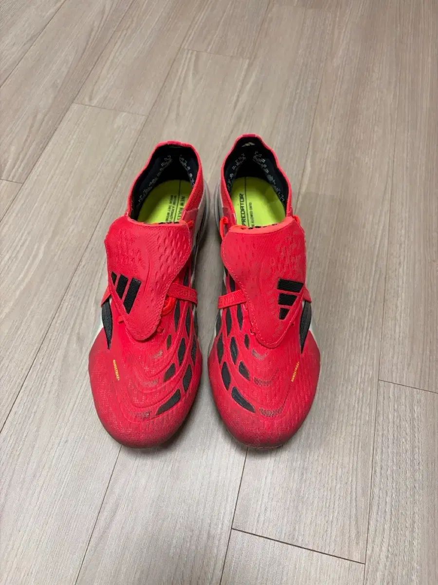 adidas アディダス プレデター サッカーシューズ レッド
