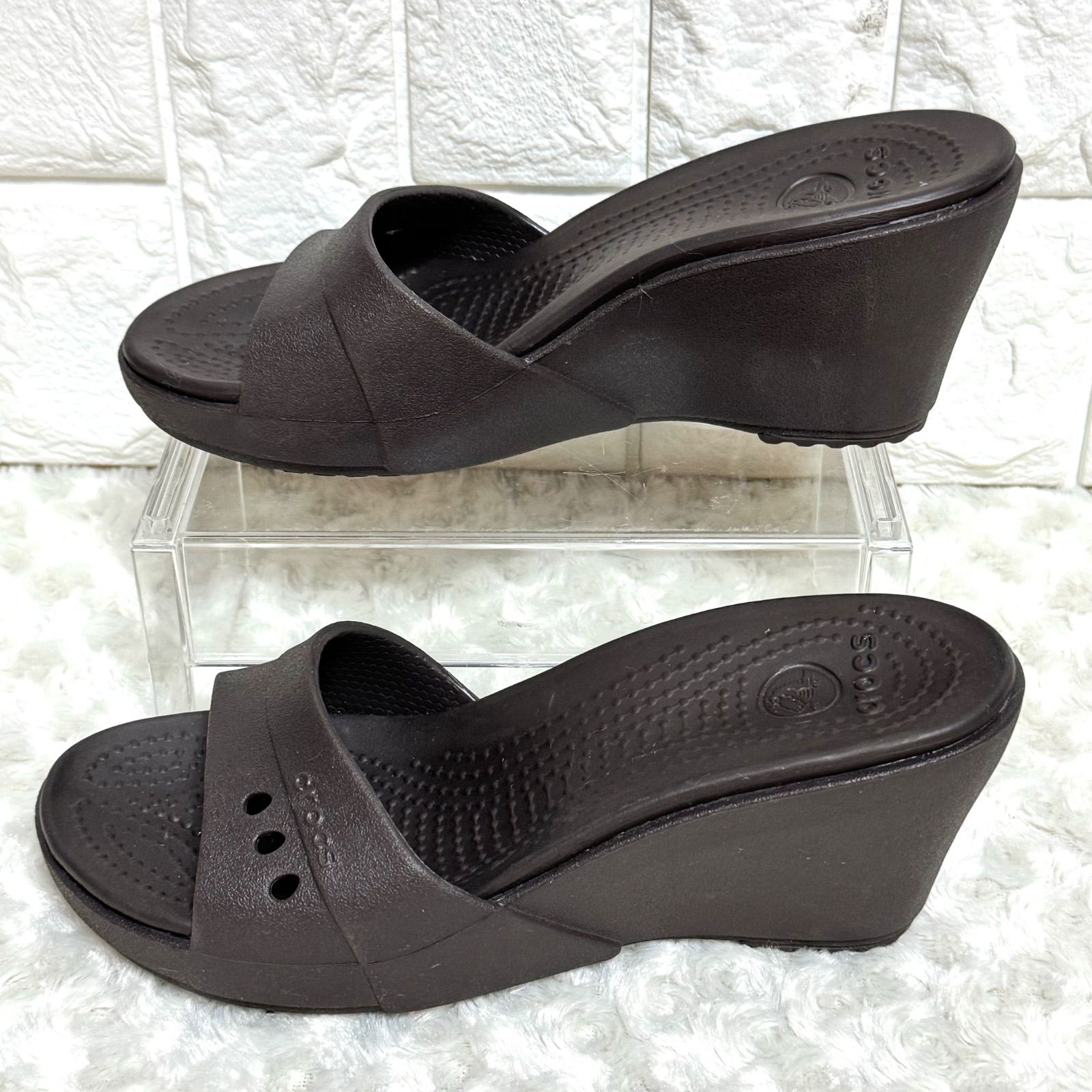 希少✨crocs ササリー ウェッジサンダル W6 廃盤品 美脚効果 クロックス カディウェッジ 希少 レア人気 廃盤品 ササリージニー後継