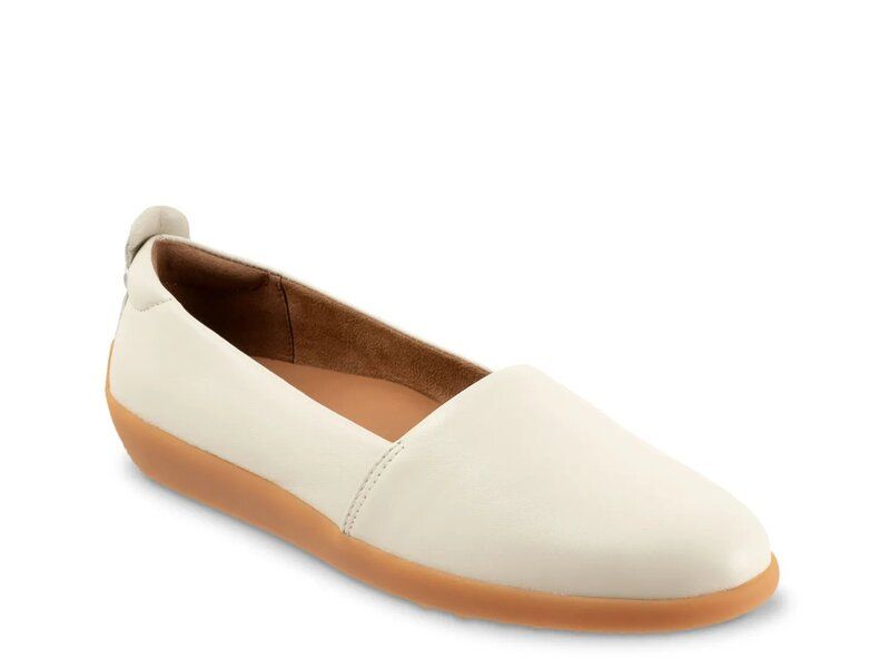ソフトウォーク レディース シューズ スリッポン・ローファー Softwalk Deva SlipOn Off White Leather オフホワイト