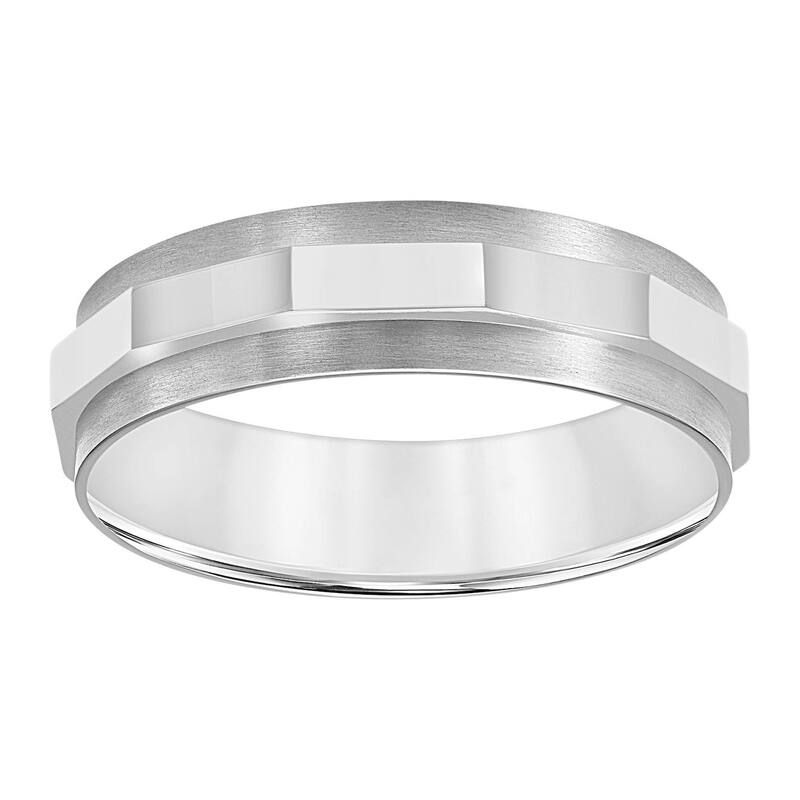 アンブランデッド メンズ アクセサリー リング Unbranded Mens Titanium 6mm Faceted Comfort Fit Band Silver Tone シルバー
