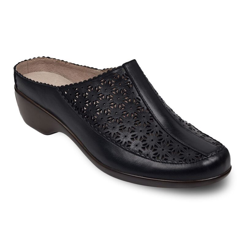 イージースピリット レディース シューズ サンダル レザー Easy Spirit Dusk Womens Perforated Leather Mules Black Leather ブラック