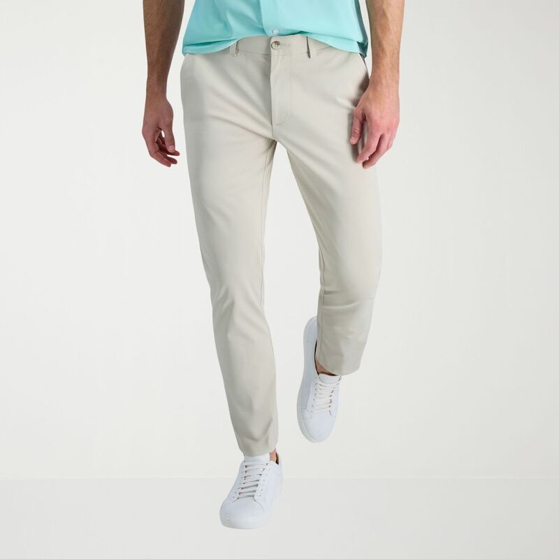 ハガー メンズ ボトムス カジュアルパンツ Mens Haggar Sportravel Performance Straight Fit Flat Front Pantsand サンド