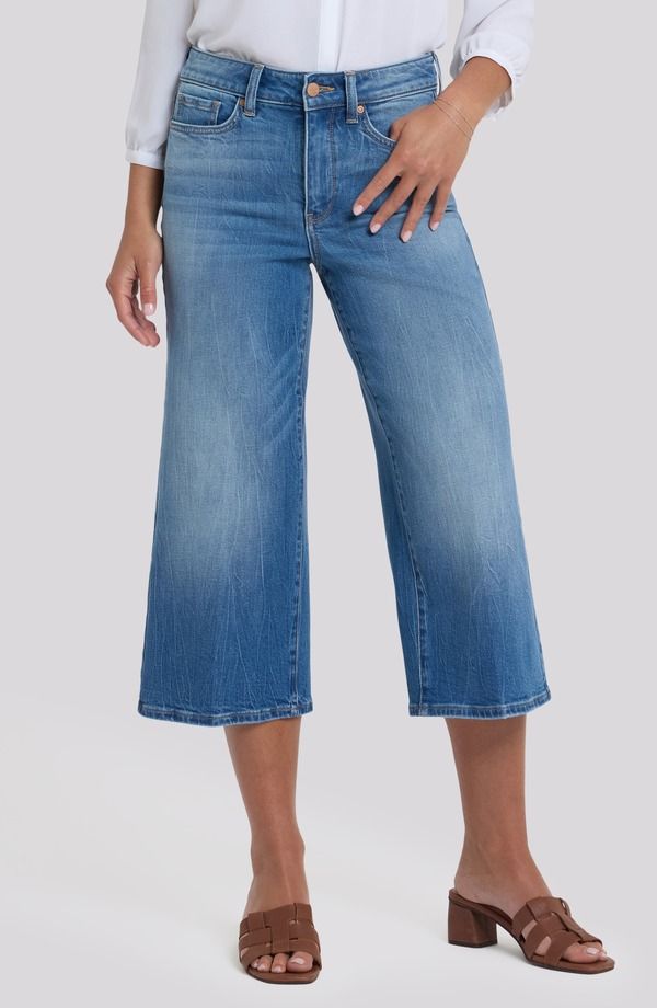 エヌワイディージェイ レディース ボトムス カジュアルパンツ ワイドレッグ ハイウエスト キャップ ジーンズ NYDJ Brigitte High Waist Wide Leg Capri Jeans Pacifica