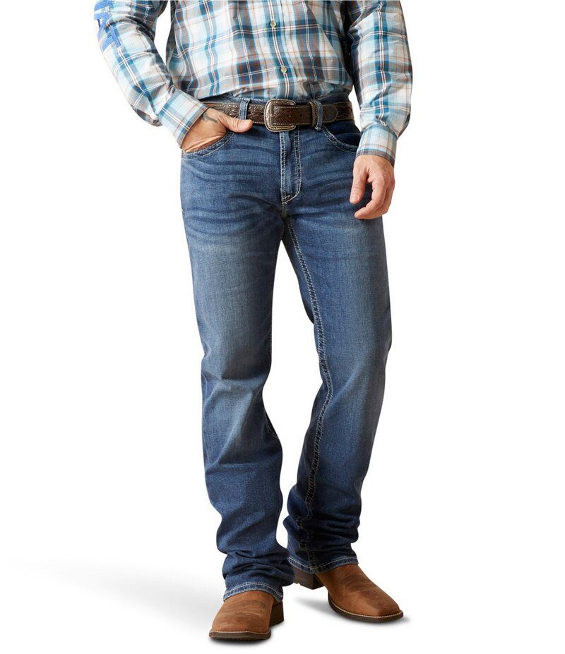 アリアト メンズ ボトムス デニムパンツ リラックスフィット ブーツカット トール ブーツ ジーンズ Ariat Big Tall M4 Bannock Hugo Relaxed Fit Bootcut Jeans Blue ブルー