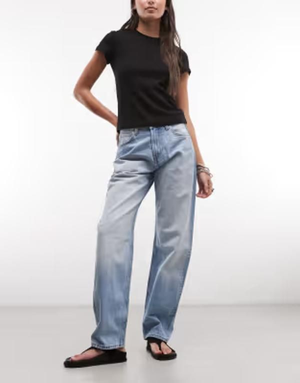 ウィークデイ レディース ボトムス デニムパンツ ジーンズ Weekday barreleg jeans in light blue wash Kimberley blue ブルー
