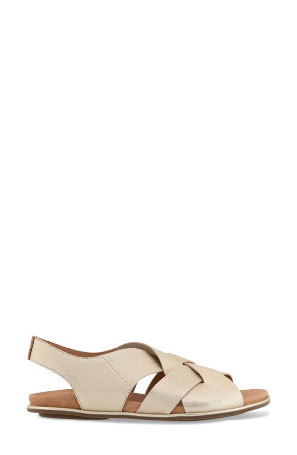 ジェントルソウルズ レディース シューズ サンダル Gentle Souls Laken Slingback Sandal Champagne Leather シャンパン