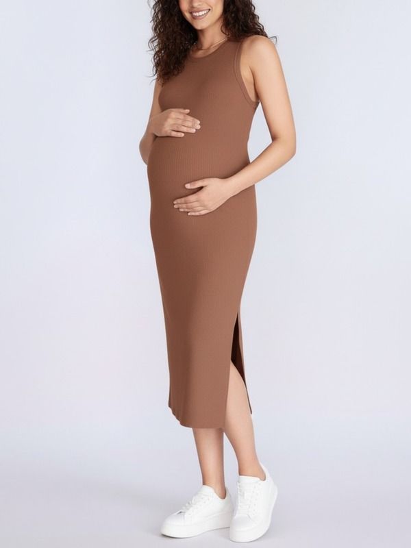 マザーフッドマタニティー レディース トップス ワンピース クルーネック ミディ ノースリーブ MOTHERHOOD MATERNITY Crew Neck Sleeveless Racerback Maternity Midi Dress Mocha Mou