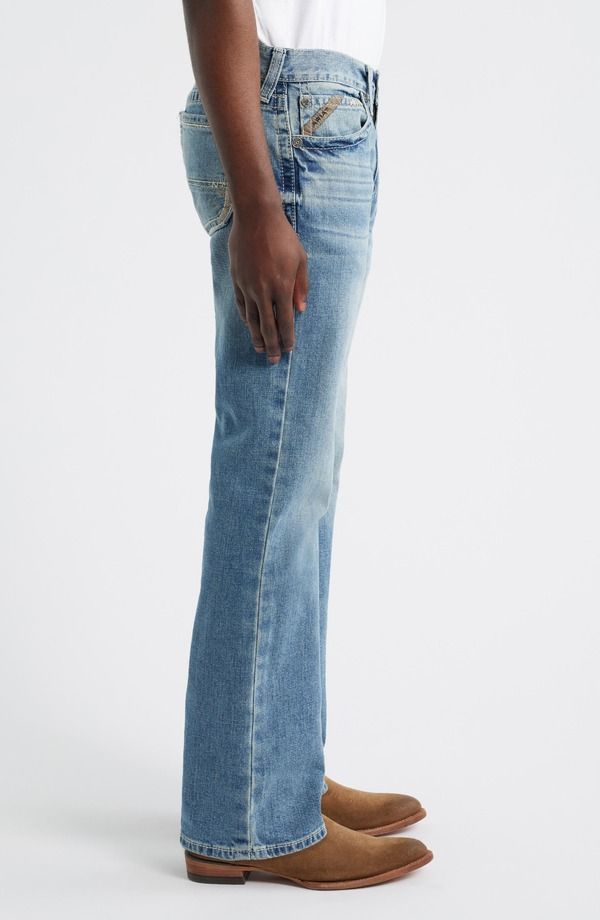 アリアト メンズ ボトムス デニムパンツ ストレート ローライズ ジーンズ Ariat M7 Rocker Low Rise Straight Leg Jeanshasta