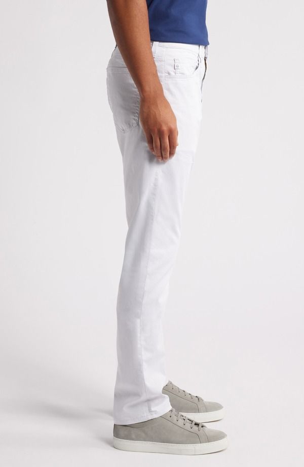 エージー メンズ ボトムス カジュアルパンツ AG Everett Commuter Performance Slim Straight Pants Almost White ホワイト