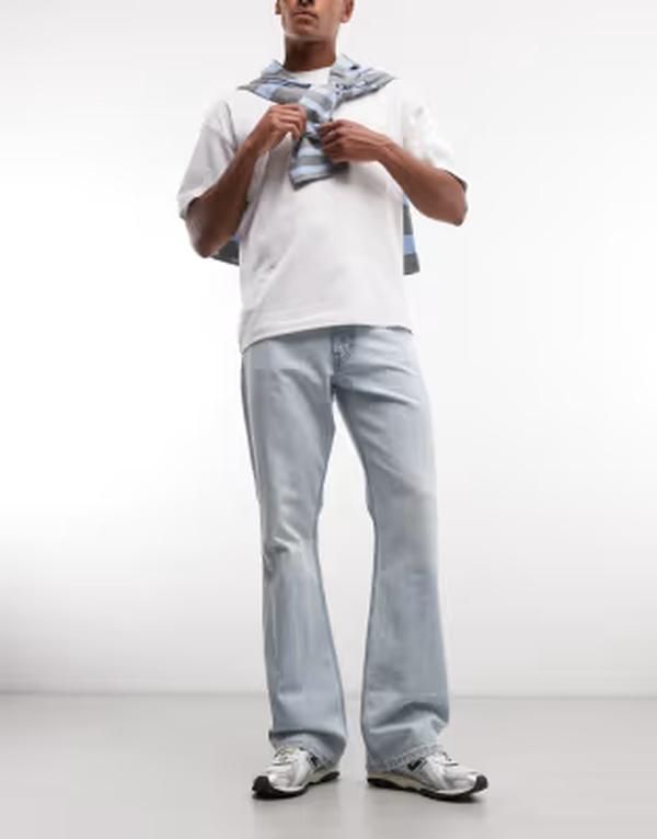 ウィークデイ メンズ ボトムス デニムパンツ ブーツカット ブーツ ジーンズ Weekday Mercury relaxed bootcut flare jeans in light Ghost blue ブルー