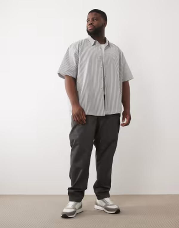 エイソス メンズ ボトムス カジュアルパンツ ASOS DESIGN tapered chinos Gray グレー