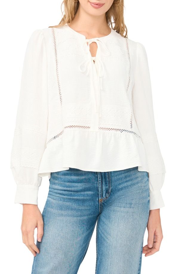 ヴィンスカムート レディース トップス シャツ レース Vince Camuto Lace Yoke Tie Front Long Sleeve Top Ultra White ホワイト