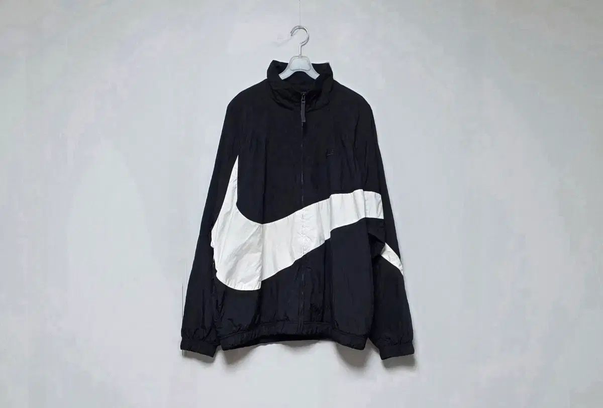 110 NIKE ビックスウォッシュ ウィンドブレーカー ジャケット
